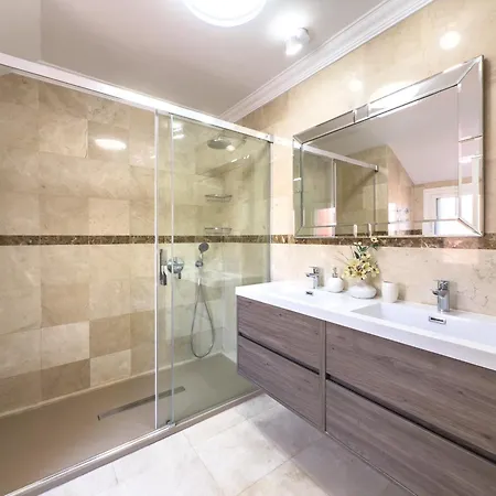 아파트 Hanami La Fragata Atico Duplex *