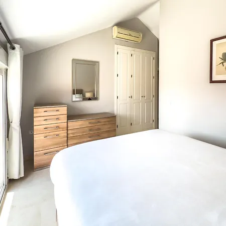 Hanami La Fragata Atico Duplex Appartement