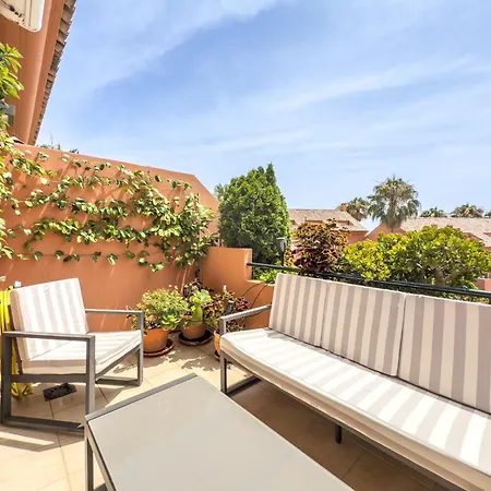 Hanami La Fragata Atico Duplex Appartement *